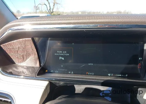 2019 Lincoln Navigator Reserve from USA, damaged, VIN 5LMJJ2LT5KEL25440